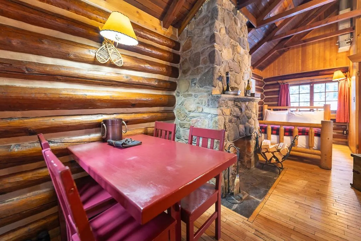 Hotel Storm Mountain Lodge & Cabins Castle Junction