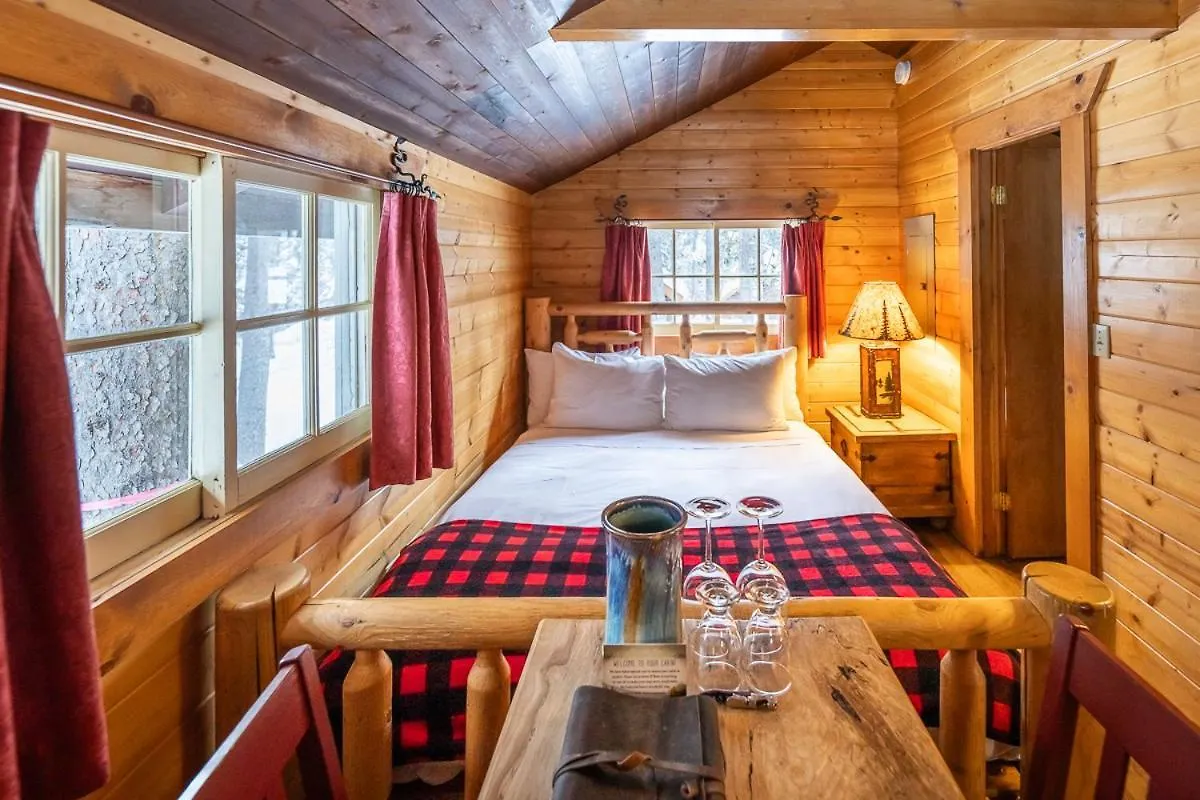 Hotel Storm Mountain Lodge & Cabins Castle Junction