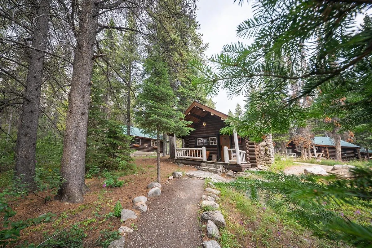 Storm Mountain Lodge & Cabins Castle Junction Hotel
