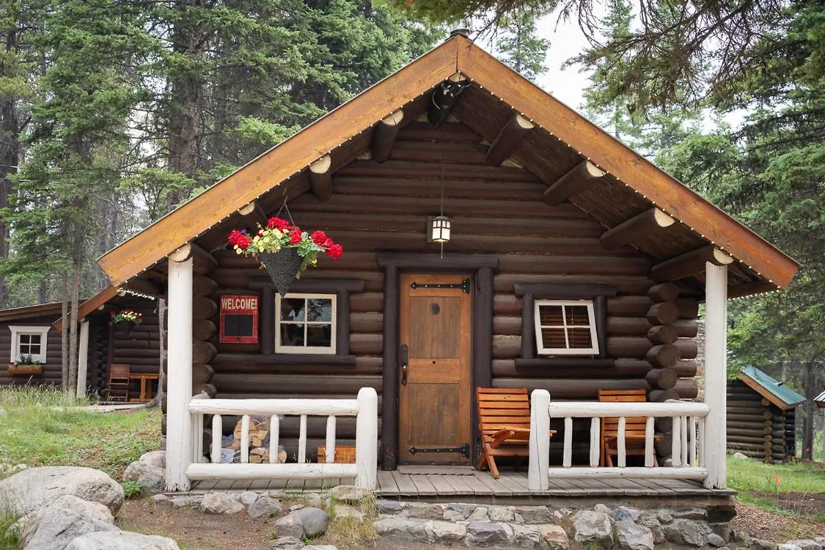 Storm Mountain Lodge & Cabins Castle Junction