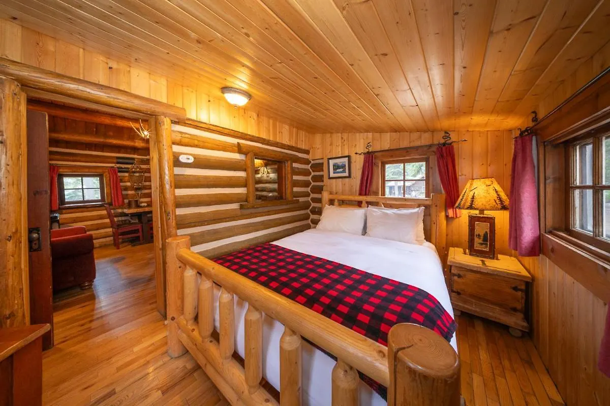 Hotel Storm Mountain Lodge & Cabins Castle Junction