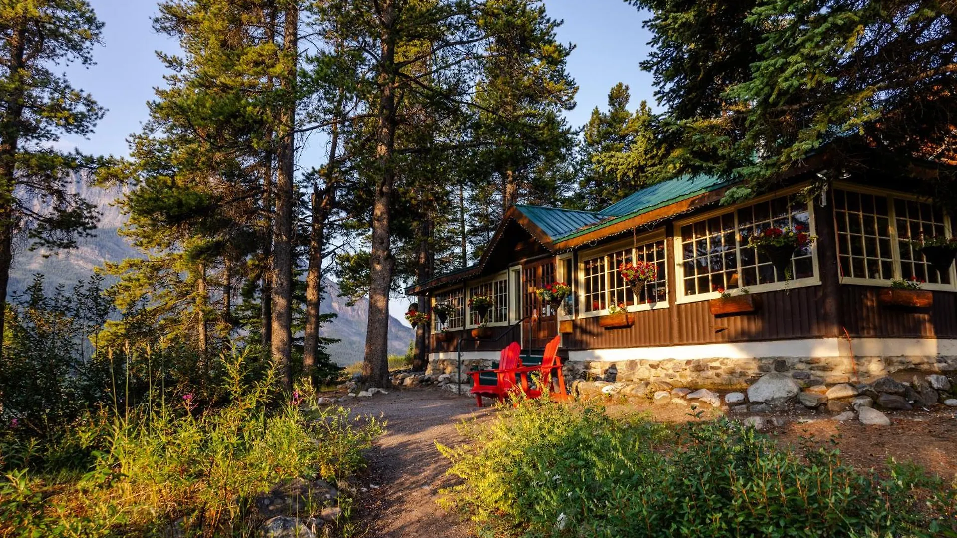 Storm Mountain Lodge & Cabins Castle Junction 0*,  Canada
